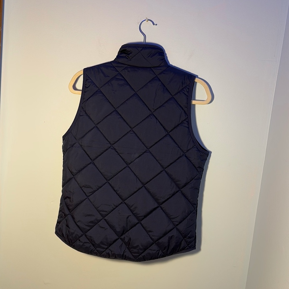 PUFFER VEST - Picture 2 of 3